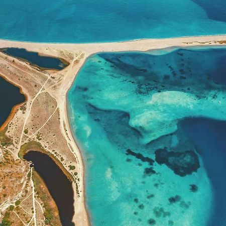 Oasi sul mare Pezzi di Gala Esterno foto